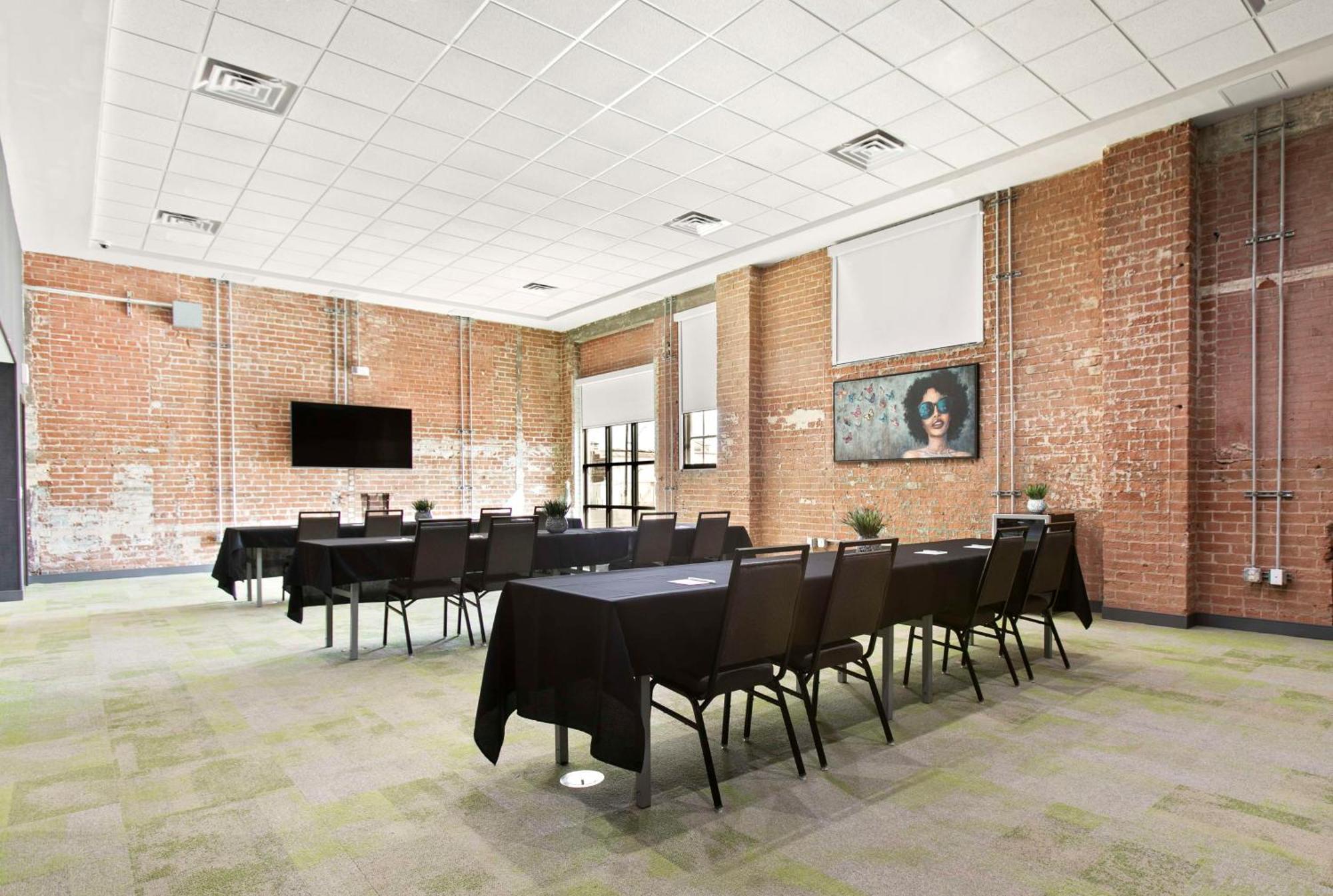 Home2 Suites By Hilton Phoenix Downtown Εξωτερικό φωτογραφία