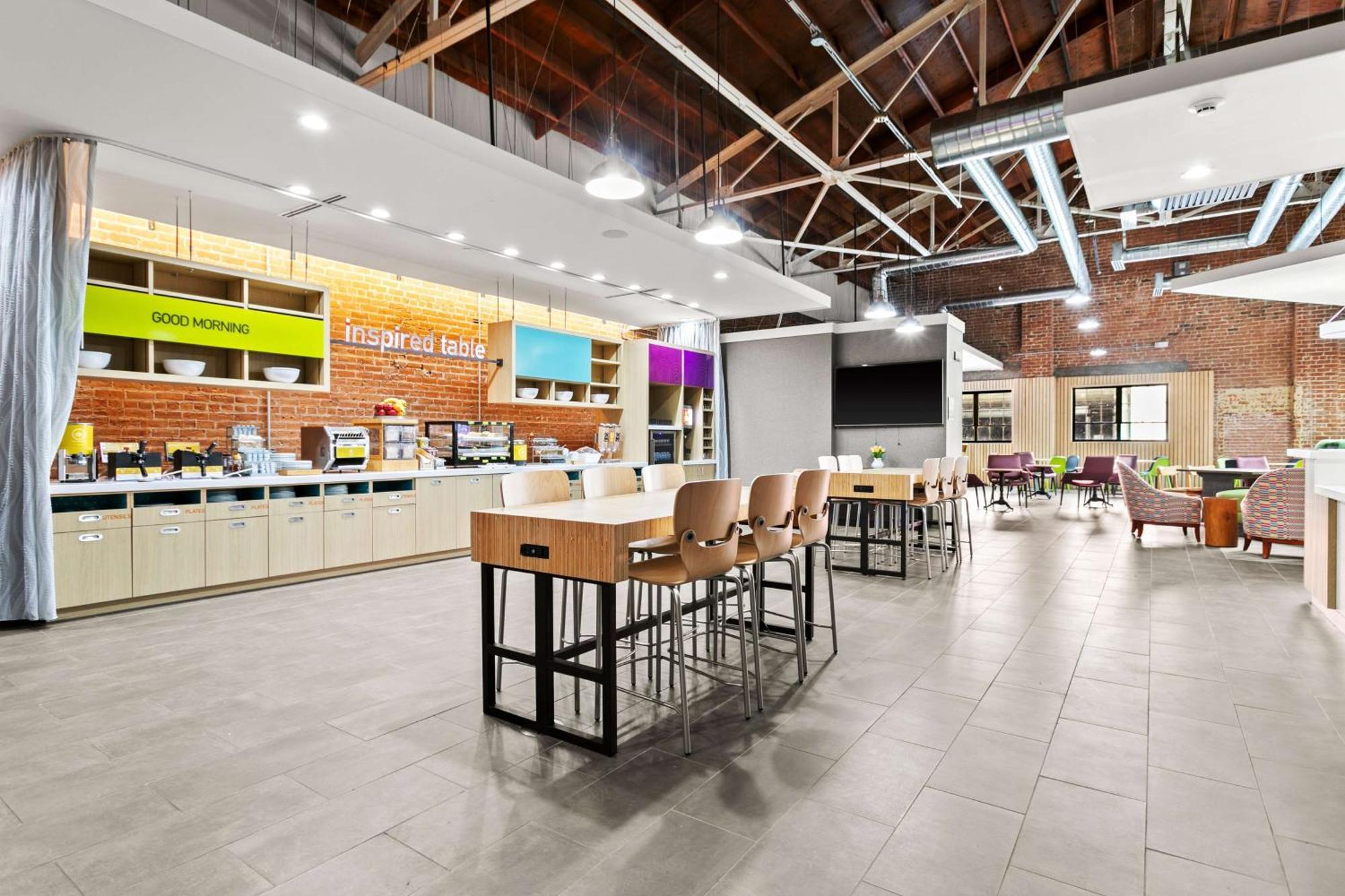 Home2 Suites By Hilton Phoenix Downtown Εξωτερικό φωτογραφία