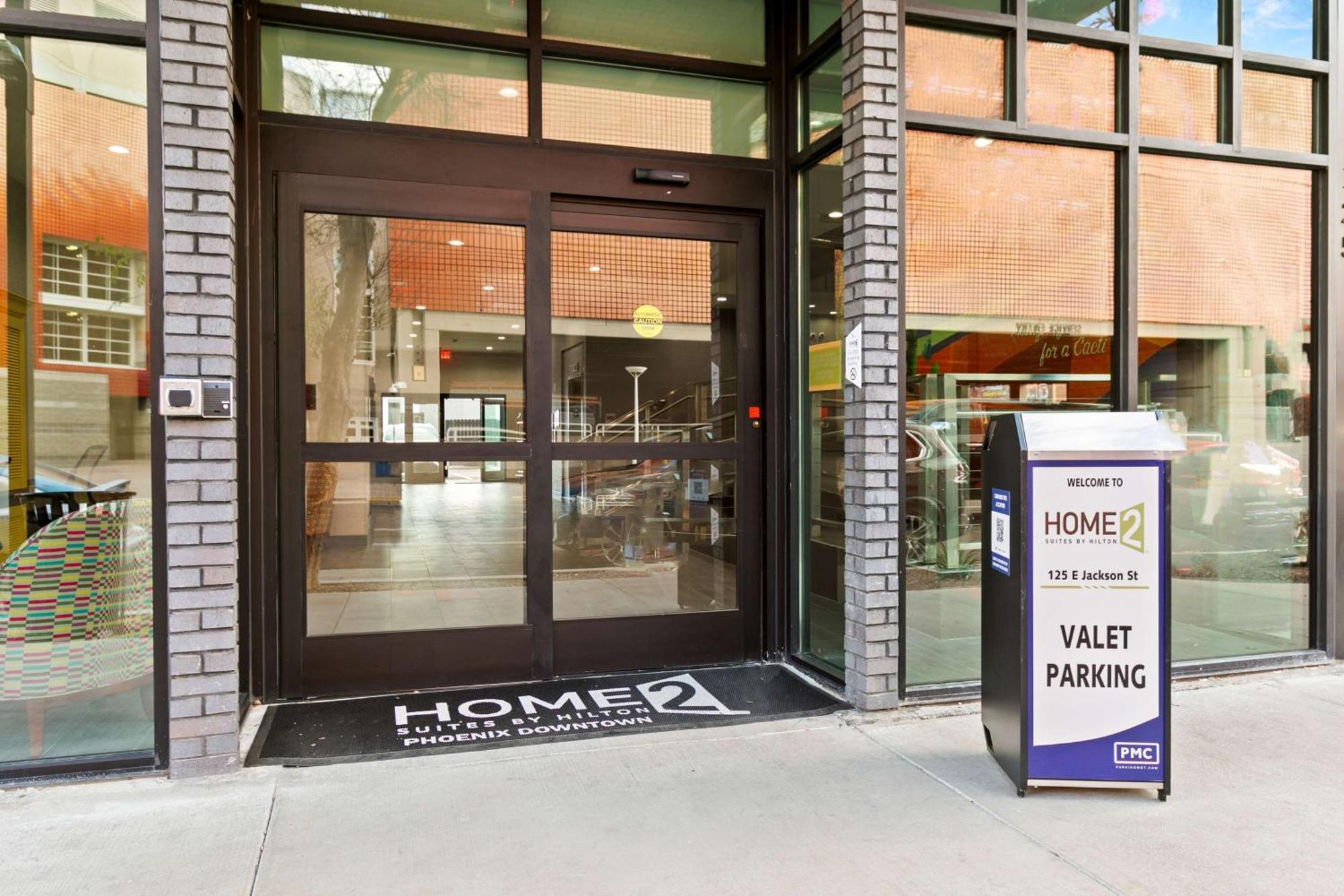 Home2 Suites By Hilton Phoenix Downtown Εξωτερικό φωτογραφία